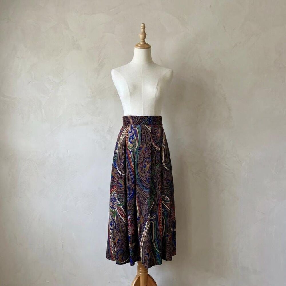 Ralph Lauren c. 1980s Wool Pleated Skirt in Elderberry Wine Paisley | 6